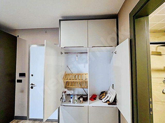 YAŞAMKULEDE EXTRA YAPILI,BOŞ,BÜYÜK TİP 71m2 1+1 - Görsel 11