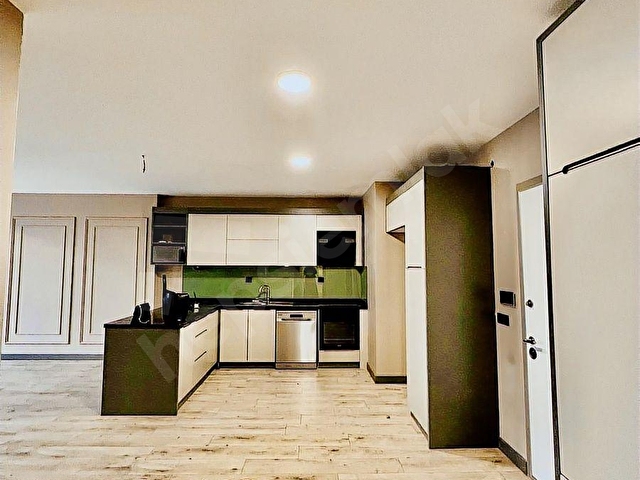 YAŞAMKULEDE EXTRA YAPILI,BOŞ,BÜYÜK TİP 71m2 1+1