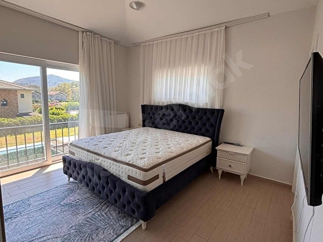 Göcekte Çarşıya Yakın Kiralık Müstakil Havuzlu 4+1 Villa - Görsel 17