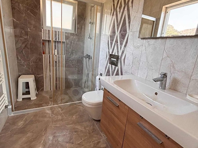 Göcekte Çarşıya Yakın Kiralık Müstakil Havuzlu 4+1 Villa - Görsel 18
