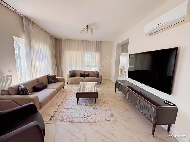 Göcekte Çarşıya Yakın Kiralık Müstakil Havuzlu 4+1 Villa - Görsel 11