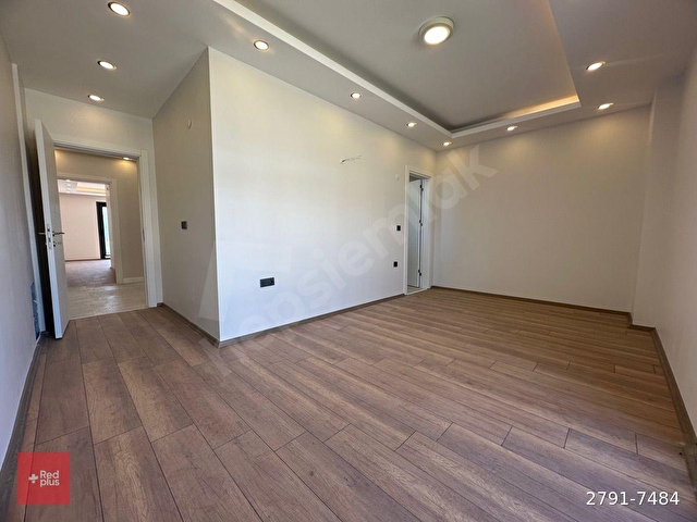 Büyükçekmece Güzelcede Deniz Manzaralı 8+1 Satılık Villa - Görsel 22