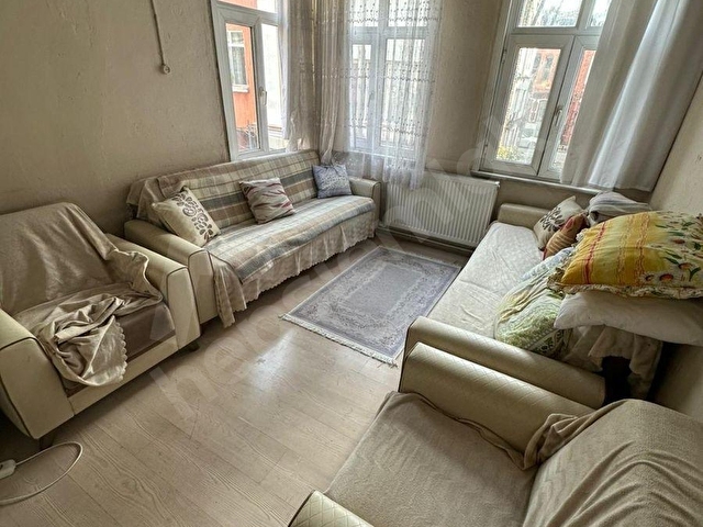 MİNİMALİST GAYRİMENKULDEN YENİKAPIDA 3 KATLI 4+1 MÜSTAKİL EV - Görsel 29
