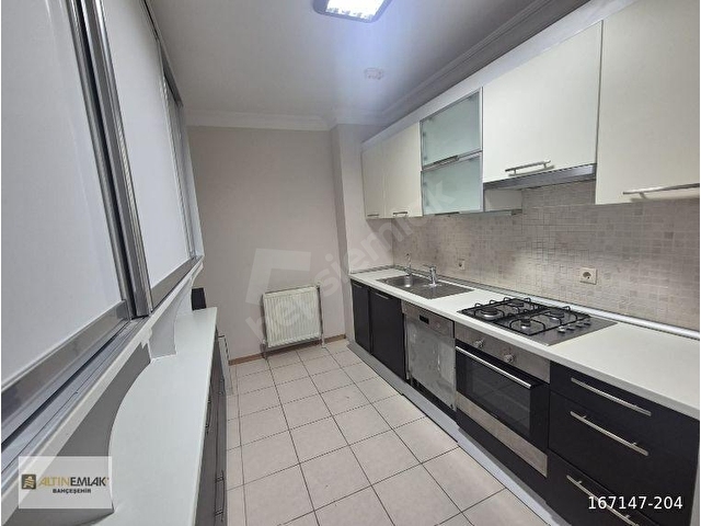 Bahçeşehir Doğa Park ta Geniş 1+1 Kiralık Daire - Görsel 28