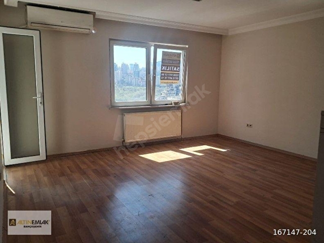 Bahçeşehir Doğa Park ta Geniş 1+1 Kiralık Daire - Görsel 13