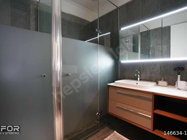 42 Maslak da Boğaz Manzaralı Lux Eşyalı Kiralık Daire Büyük 1+1 - Görsel 3