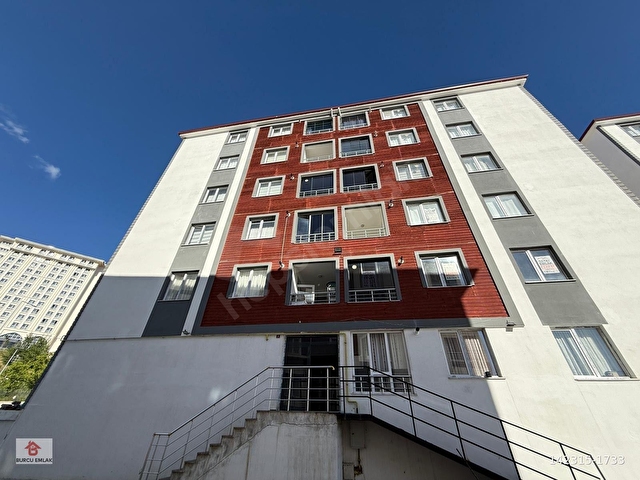 ÜNİVERSİTE YOLU ÜZERİNDE 3+0 SATILIK DAİRE---BURCU EMLAKTAN---