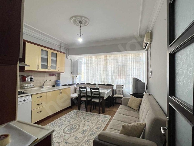GÖRGÜLÜ EMLAKTAN ŞEHRİN MERKEZİNDE ACİL SATILIK 2+1 DAİRE - Görsel 4