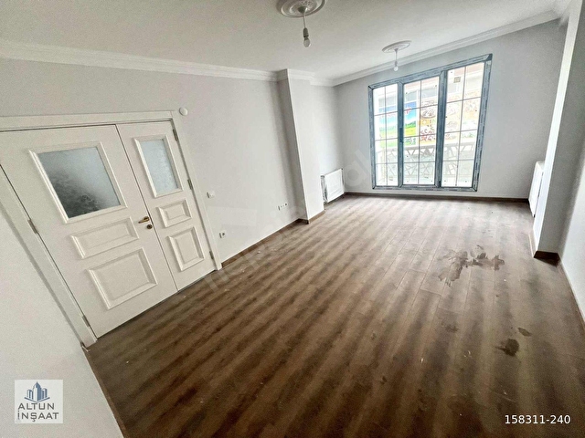 ARNAVUTKÖY ANADOLU MAH MERKEZİ KONUMDA 2+1 ARAKAT DAİRE - Görsel 11