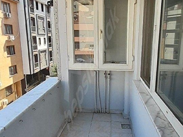 RNKdan ŞİŞLİ CAMİSİNE 10 DAKİKA 2+1 TEMİZ 3.KAT DAİRE - Görsel 4