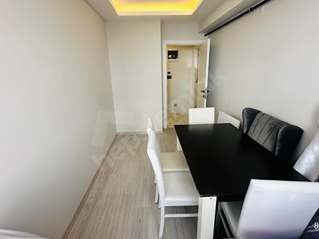 YEŞİLYURTTA YENİ BİNADA D.GAZLI K.OTOPARKLI 2+1 SATILIK DAİRE - Görsel 9