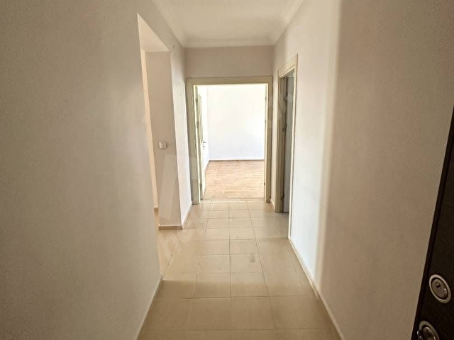 Eksiksiz ve Tertemiz! Taşınmaya Hazır Kiralık Aile Evi - Görsel 2