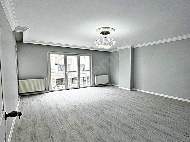 MEHTERÇEŞME MAHALLESİ ACIL SATILIK METROBÜSE YAKIN FIRSAT DAİRE - Görsel 8