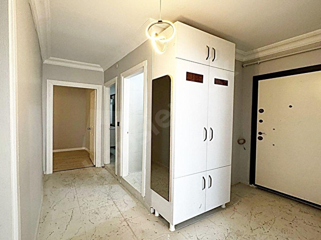 MEHTERÇEŞME MAHALLESİ ACIL SATILIK METROBÜSE YAKIN FIRSAT DAİRE - Görsel 9