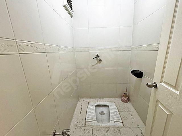 MEHTERÇEŞME MAHALLESİ ACIL SATILIK METROBÜSE YAKIN FIRSAT DAİRE - Görsel 13