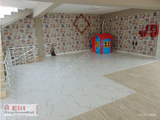 KURUMSALLARA FİRMALARA TAM MÜSTAKİL ÖNÜAÇIK TİCARİTAPULU 950M2 - Görsel 9