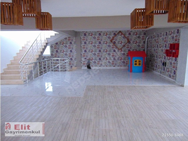 KURUMSALLARA FİRMALARA TAM MÜSTAKİL ÖNÜAÇIK TİCARİTAPULU 950M2 - Görsel 18