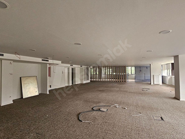 ANKARA ÇANKAYADA KİRALIK PRESTİJLİ OFİS / TBMMYE 500 METRE / 450 m² / 6 OTOPARKLI KURUMSAL OFİS - Görsel 22