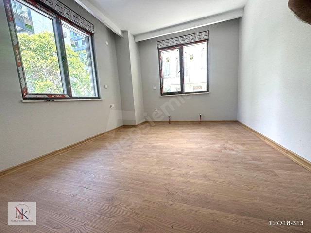 Caddebostan Sahilde Satılık Daire 110m2 Ebeveynli 2+1 - Görsel 13