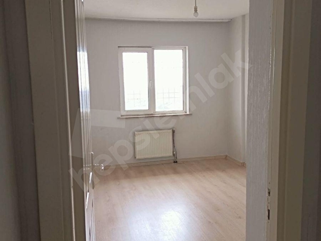 SATILIK | Karataş 2. Bölge TOKİ Konutlarında 3+1 Geniş ve Bakımlı Daire - Görsel 5