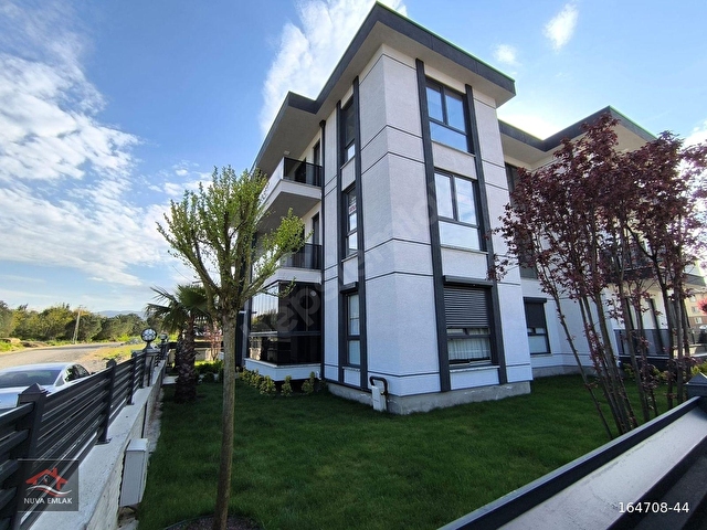 ARİFİYE NEVİYE BUTİK PROJEDE ÖN CEPHE MODERN 2+1 KİRALIK DAİRE - Görsel 3