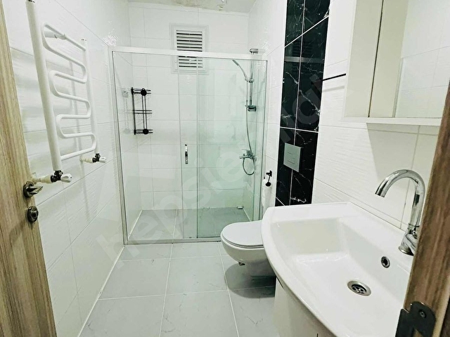 TRAMVAYA KOMŞU 2+1 110M2 1 KAT 3 YILLIK KAPALI OTOPARKLI DAİRE - Görsel 18