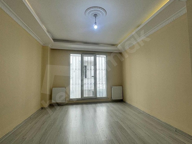 FATİH MAH KİRALIK YÜKSEK GİRİŞ DAİRE 15 000TL - Görsel 19