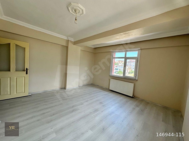 Çayırova Emek Mah. 100 m² 3+1 Ara Kat Daire.. - Görsel 2
