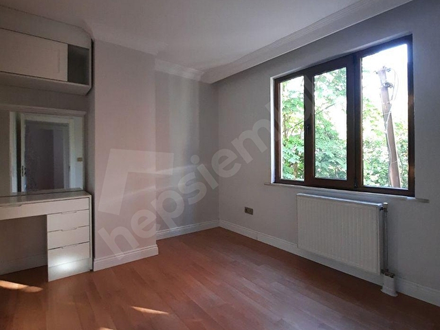 GAYRETTEPE MERKEZDE GENÇ BİNADA LUX 2+1 90 m2 2.KAT KOMBİLİ ASANSÖRLÜ KLİMALI YENİLENMİŞ FERAH DAİRE - Görsel 10