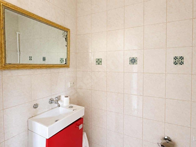 Güzelcede 330 m² Bahçeli, 3+1 Dubleks Kiralık Müstakil Villa - Görsel 9