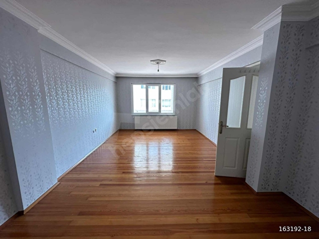BURSA FİNANSDAN ERİKLİ MERKEZDE KİRALIK 3+1 ARA KAT DAİRE - Görsel 22