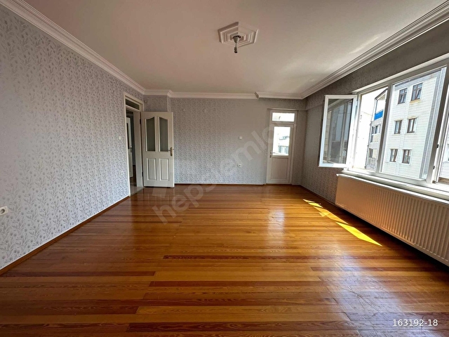 BURSA FİNANSDAN ERİKLİ MERKEZDE KİRALIK 3+1 ARA KAT DAİRE
