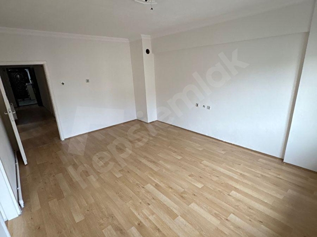 PLEVNE AKŞEMSETTİM MAHALLESİNE YAPILI 3+1 KUPON DAİRE - Görsel 12