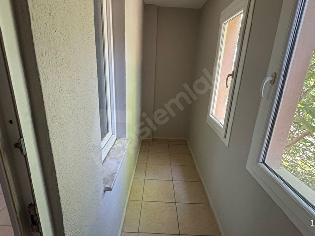 Taşyaka Baha Şıkman üzerinde 70m2 1+1 kiralık ofis&büro - Görsel 25