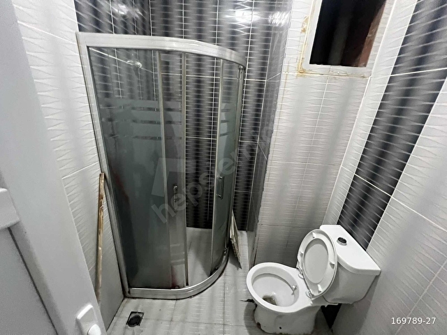 ARNAVUTKÖY DE 4 SENELİK BİNA DA KİRALIK 1+1 BAHÇE KATI - Görsel 3