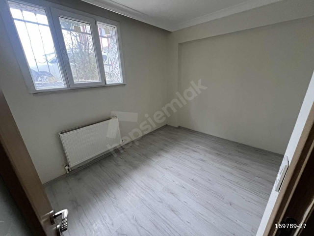 ARNAVUTKÖY DE 4 SENELİK BİNA DA KİRALIK 1+1 BAHÇE KATI - Görsel 16