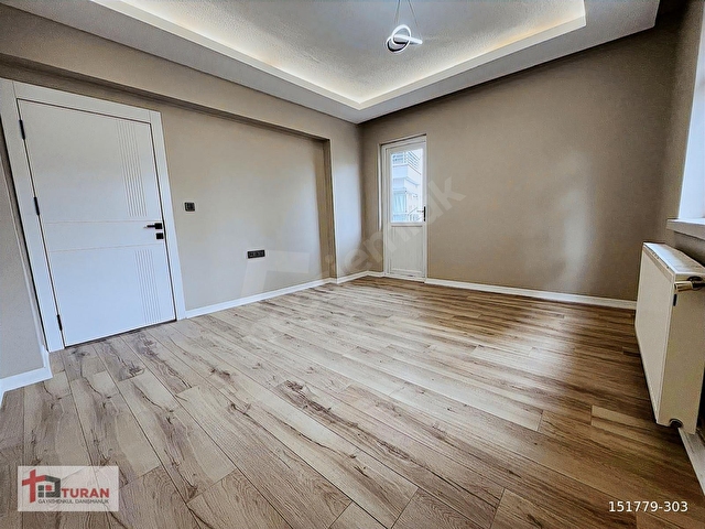 TURANDAN TELEFERİK YAKINI 2.KAT KONUMUNDA-ÖZEL YAPIM 3+1 DAİRE - Görsel 22
