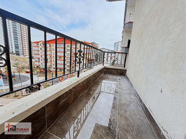 TURANDAN TELEFERİK YAKINI 2.KAT KONUMUNDA-ÖZEL YAPIM 3+1 DAİRE - Görsel 24