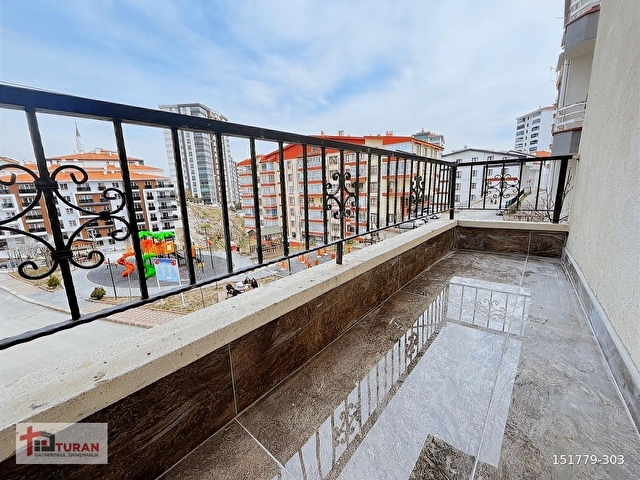 TURANDAN TELEFERİK YAKINI 2.KAT KONUMUNDA-ÖZEL YAPIM 3+1 DAİRE - Görsel 23