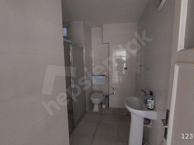KUŞADASI CUMHURİYET MAHALLESİNDE KİRALIK 2+1 90 M2.DAİRE - Görsel 4