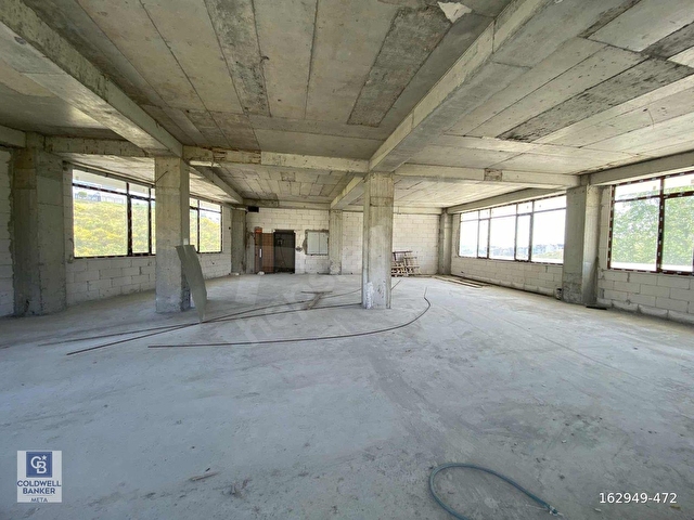 KİRALIK 330 M² DEPO ARNAVUTKÖY TAŞOLUK MÜSTAKİL GİRİŞ - Görsel 2