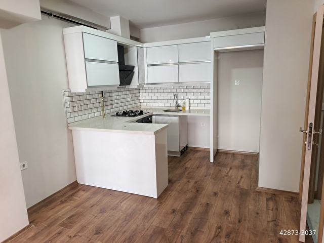 DEMİRKÖPRÜ METRONUN KARŞI SOKAĞINDA 1+1 KİRALIK DAİRE - Görsel 10