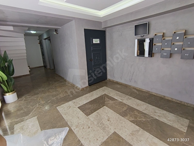 DEMİRKÖPRÜ METRONUN KARŞI SOKAĞINDA 1+1 KİRALIK DAİRE - Görsel 18