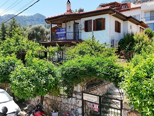 TURUNÇTA DENİZE 100M MESAFEDE BAHÇELİ DENİZ MANZARALI DUBLEKS EV