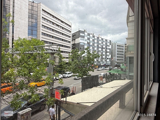 TUNUS CADDESİ ÜZERİNDE CADDEYE CEPHE TABELA DEĞERİ YÜKSEK ASANSÖRLÜ OTOPARKLI BALKONLU - Görsel 24