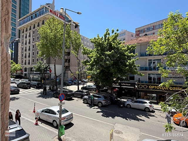 TUNUS CADDESİ ÜZERİNDE CADDEYE CEPHE TABELA DEĞERİ YÜKSEK ASANSÖRLÜ OTOPARKLI BALKONLU - Görsel 8
