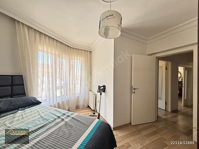 AKARSU EMLAK’TAN ANA CADDE YAKINI YAPILI CEPHESİ AÇIK MANZARALI 3+1 KOMBİLİ ISIYALITIMLI KÖŞE DAİRE - Görsel 23