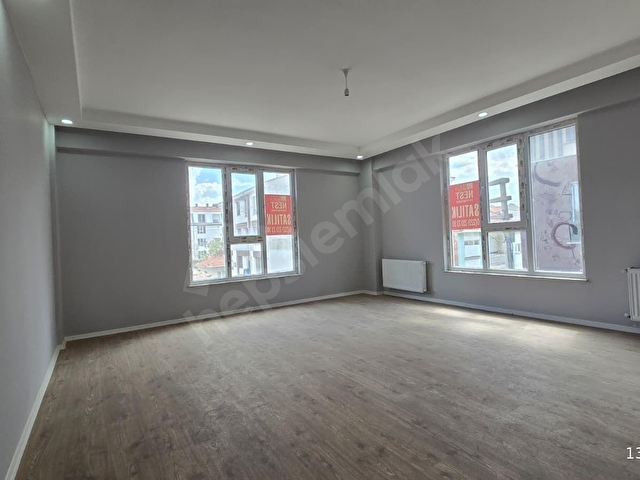 RW NESTTEN ZAFER MH. IŞIKLI SK. ARA KAT SATILIK 3+1 DAİRE - Görsel 2