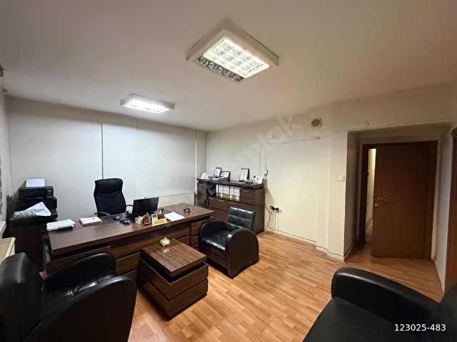 ETİMESGUT MERKEZDE ARA KAT 3+1 SATILIK DAİRE - Görsel 14