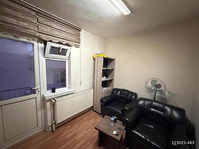 ETİMESGUT MERKEZDE ARA KAT 3+1 SATILIK DAİRE - Görsel 11